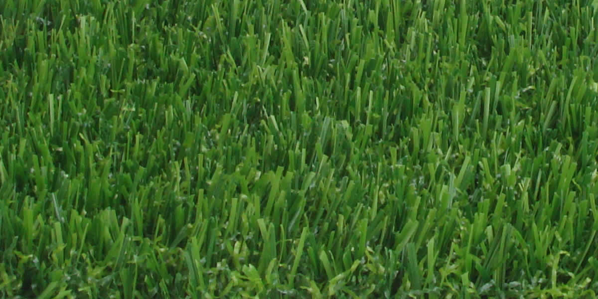 tappeto in prato economico 2x5 m  Il Tappeto erbetta cm 200x500 per chi desideri un tappeto in erbetta finta da cm 200x500 -2x5m